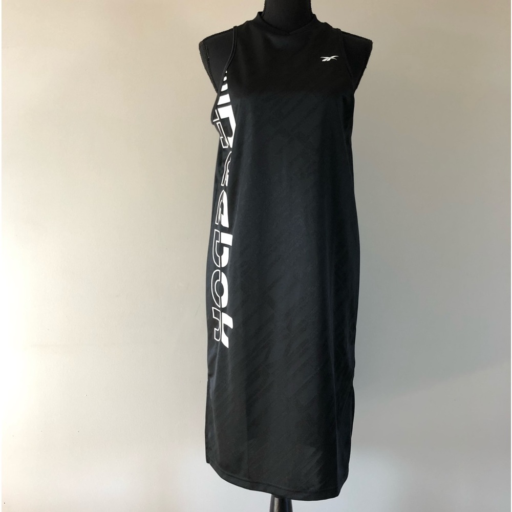 Women’s Reebok Speedwick Black White Logo Sleeveless Sports dress size S